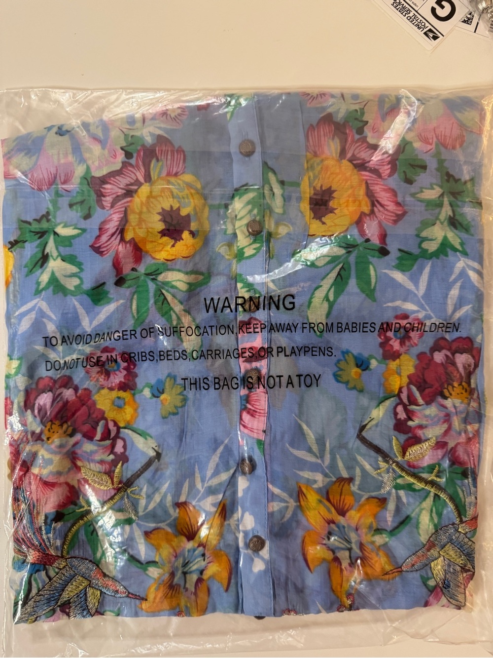 AR3 • "Just Friends" Floral Top by the contemporary clothing line Aratta NWT - Picture 4 of 9